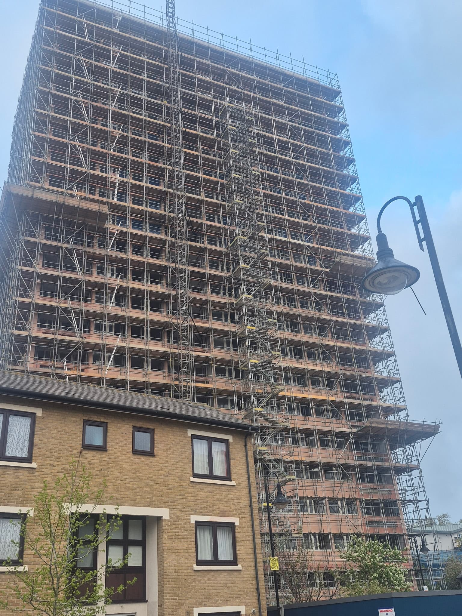 Complex access scaffolding at Clare House